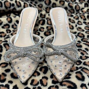 Elegant Rhinestone Embellished Clear Mules Gianni Bini